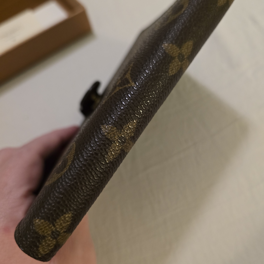 Louis Vuitton Monogram Agenda - Picture 8 of 17